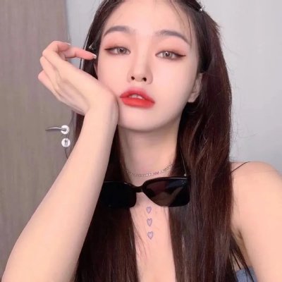 女孩闺房
